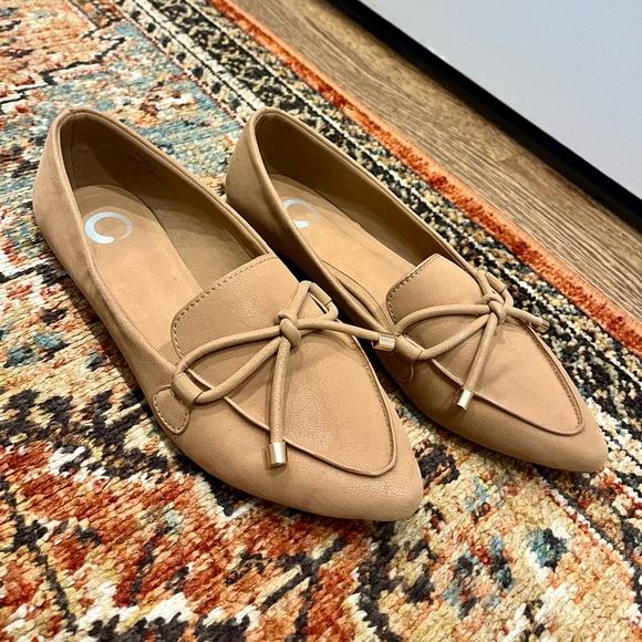 Journee Collection Tan Muriel Women's Flats size 8 - Picture 6 of 12